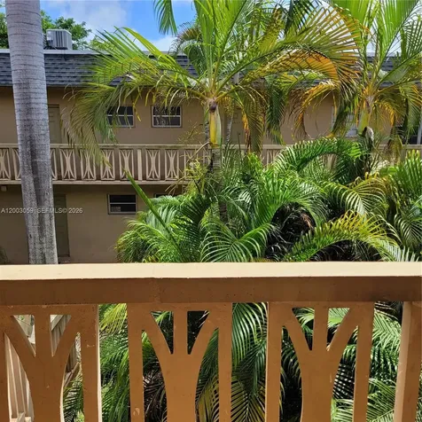 1370 NE 119th Street Miami FL 33161