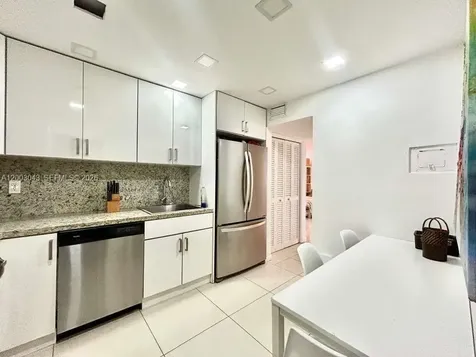 9500 W Bay Harbor Drive Bay Harbor Islands FL 33154