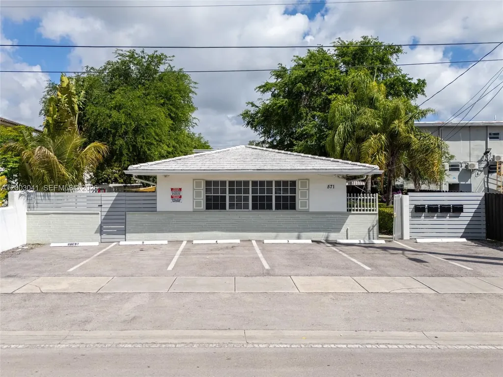 571 NE 67th Street Miami FL 33138