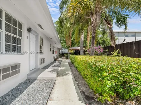 571 NE 67th Street Miami FL 33138