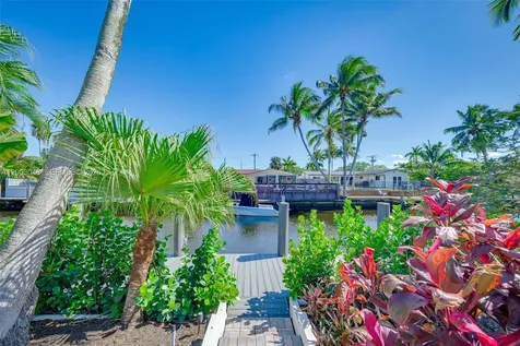 1704 SW 5th Court Fort Lauderdale FL 33312
