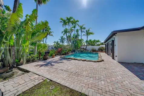 1704 SW 5th Court Fort Lauderdale FL 33312