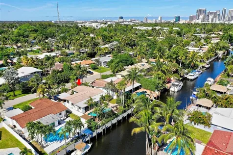 1704 SW 5th Court Fort Lauderdale FL 33312