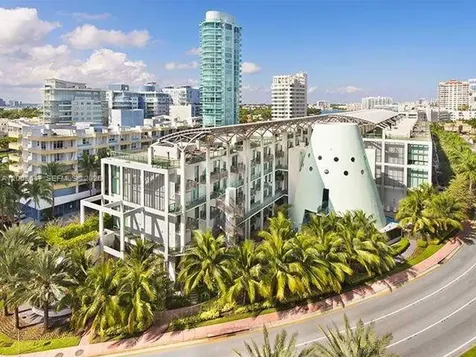 6000 Collins Avenue Miami Beach FL 33140