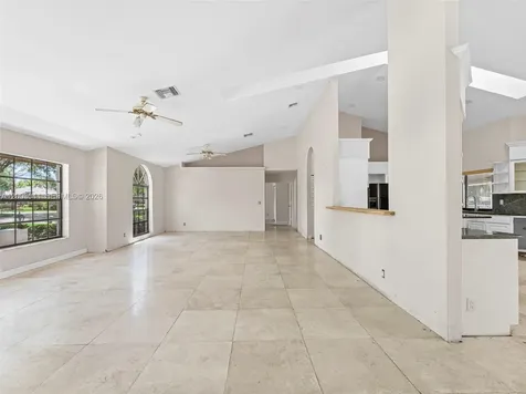 620 NW 104th Avenue Coral Springs FL 33071