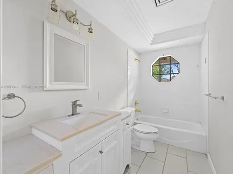 620 NW 104th Avenue Coral Springs FL 33071