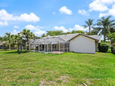 620 NW 104th Avenue Coral Springs FL 33071