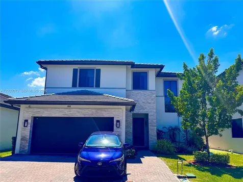 8108 NW 48th Terrace Doral FL 33166