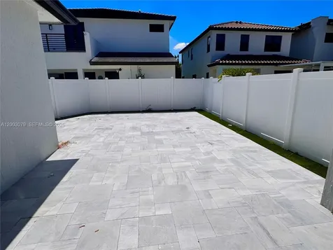 8108 NW 48th Terrace Doral FL 33166