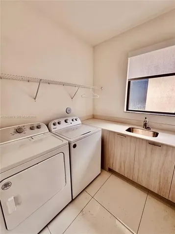 8108 NW 48th Terrace Doral FL 33166