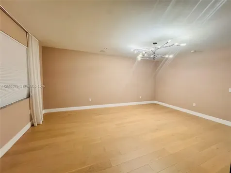8108 NW 48th Terrace Doral FL 33166