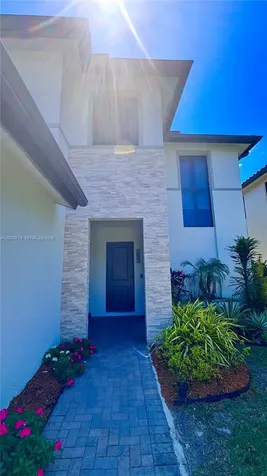 8108 NW 48th Terrace Doral FL 33166