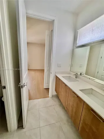 8108 NW 48th Terrace Doral FL 33166