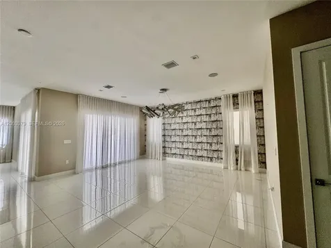 8108 NW 48th Terrace Doral FL 33166