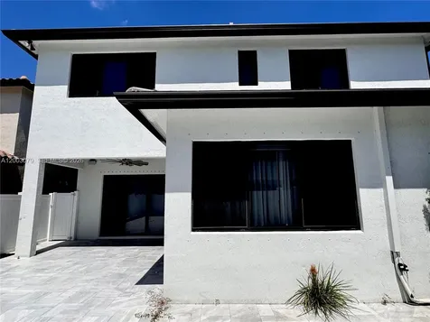 8108 NW 48th Terrace Doral FL 33166