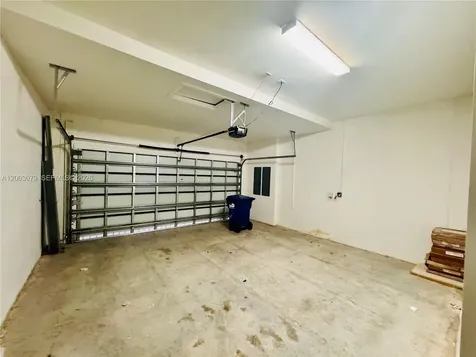8108 NW 48th Terrace Doral FL 33166