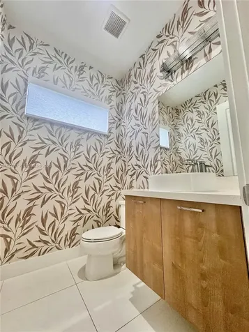 8108 NW 48th Terrace Doral FL 33166