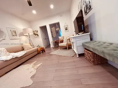 1227 Euclid Avenue Miami Beach FL 33139