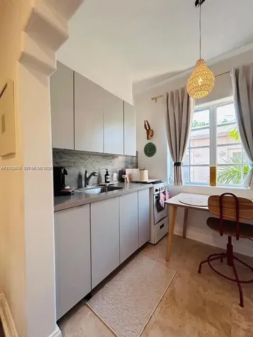 1227 Euclid Avenue Miami Beach FL 33139