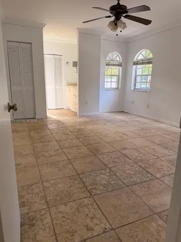 401 Warren Lane Key Biscayne FL 33149
