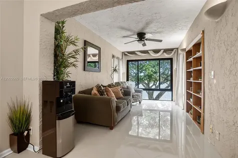 906 Republic Court Deerfield Beach FL 33442