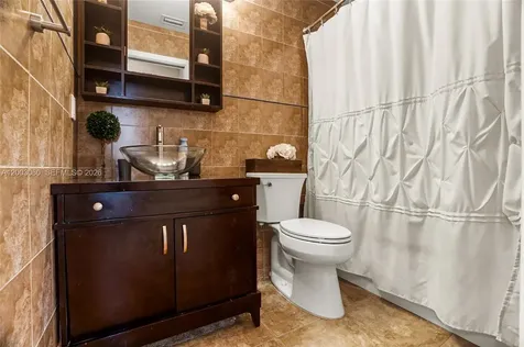 906 Republic Court Deerfield Beach FL 33442