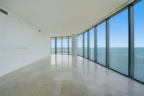 175 SE 25th Road Miami FL 33129