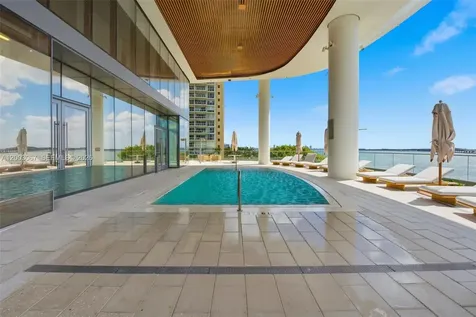 175 SE 25th Road Miami FL 33129