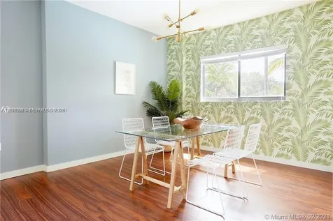 568 NE 66th Street Miami FL 33138