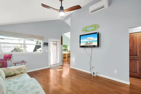 14 Bonita Avenue Key Largo FL 33037