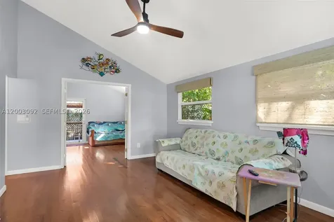 14 Bonita Avenue Key Largo FL 33037
