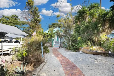 14 Bonita Avenue Key Largo FL 33037