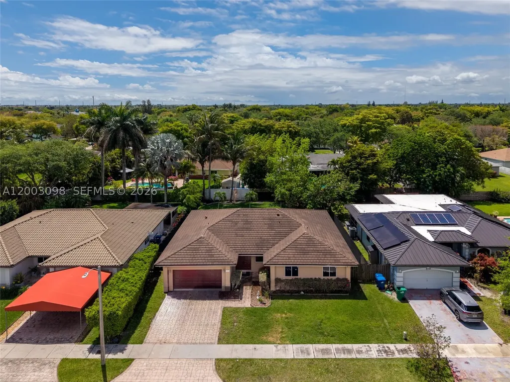 14762 SW 143rd Terrace Miami FL 33196