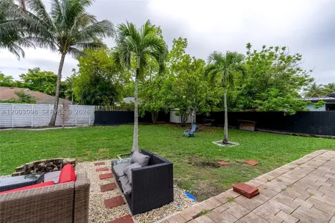 14762 SW 143rd Terrace Miami FL 33196