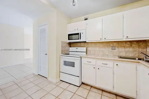 124 NE 19th Court Wilton Manors FL 33305