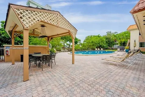 124 NE 19th Court Wilton Manors FL 33305