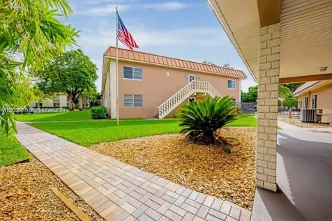 124 NE 19th Court Wilton Manors FL 33305