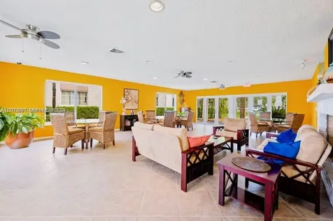 124 NE 19th Court Wilton Manors FL 33305