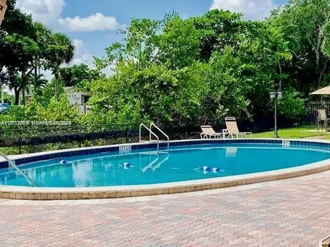 124 NE 19th Court Wilton Manors FL 33305