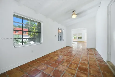 2300 S Miami Avenue Miami FL 33129