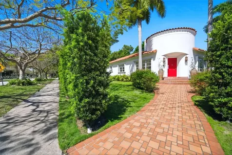 2300 S Miami Avenue Miami FL 33129
