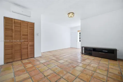 2300 S Miami Avenue Miami FL 33129
