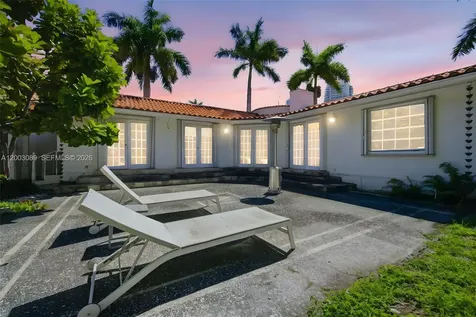 2300 S Miami Avenue Miami FL 33129