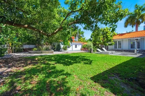 2300 S Miami Avenue Miami FL 33129