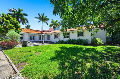 2300 S Miami Avenue Miami FL 33129