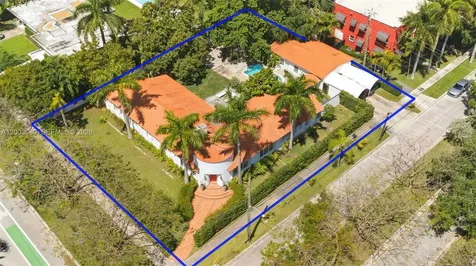 2300 S Miami Avenue Miami FL 33129