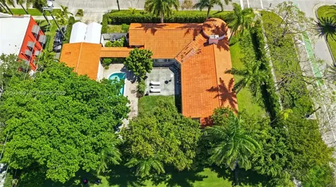2300 S Miami Avenue Miami FL 33129