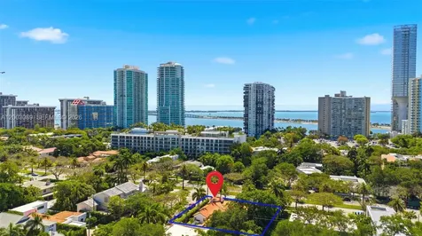2300 S Miami Avenue Miami FL 33129
