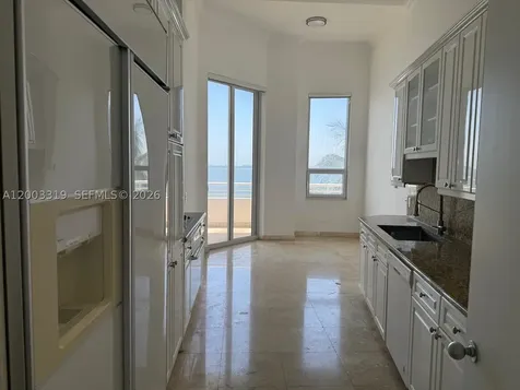 808 Brickell Key Drive Miami FL 33131