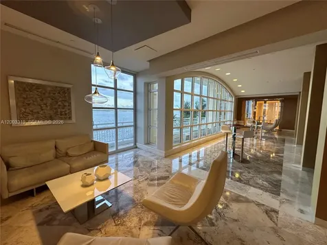 808 Brickell Key Drive Miami FL 33131